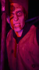 Haunted Hollows Scream Park opens this Friday October the 4th... We dare  you to visit us... Nightmares guaranteed 😉 Located at 18444 Yonge St. East  Gwillimbury, ON. Tickets at www.HauntedHollows.ca #HauntedHollows  #ScreamPark #