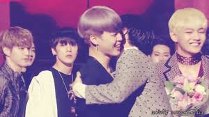 So cute in the beginnning taemin!! Shinee Taemin Bts Jimin Cute Interaction Youtube