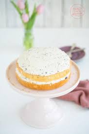 Sahne im anderen becher steif schlagen und dann unter die masse heben. Einfache Schokokuss Torte Backen Macht Glucklich
