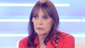 Скачай viola valentino anche noi facciamo pace и viola valentino arriva arriva. Viola Valentino Tradita Dal Fidanzato La Confessione A Pomeriggio 5