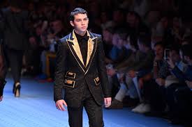 Clarence thomas (born june 23, 1948) is an american lawyer who serves as an associate justice of the u.s. Thomas J Henry S Son Makes Fashion Debut Walking Alongside Naomi Campbell In Milan Show