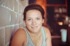 Emily Bethea's Instagram, Twitter & Facebook