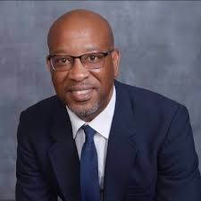 Edward Taylor (@TheLandrover)