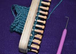 How To Knit Without Needles By Using A Knitting Loom