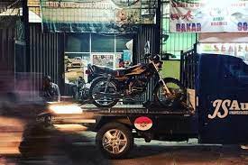 Kini pria pedagang motor bekas ini kembali menawarkan yamaha rx king, tapi sekarang keluaran 2003. Kisah Lengkap Rx King Se 2003 Yang Terjual Rp 150 Juta Halaman All Kompas Com