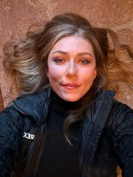 My name is Elsa Powell-Dooley, a former ski racer and the now creator of  The Fall-Liners, a YouTube series that showcases the unique world of  competitive alpine ski racing at the level