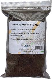 Peat moss is the common gardening name for the compacted and dried layer of decomposed plant material made from a group of moss plants peat moss is usually a lower ph, although growers have grown carnivores at a more neutral ph and they did fine. Sphagnum Peat Moss For Gardening 1 Quart Soils Patio Lawn Garden Urbytus Com