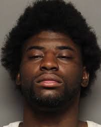 1 charged, 1 wanted for choking victim out, stealing cellphone in Dover