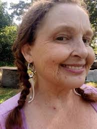 Danielle Wittman's Instagram, Twitter & Facebook