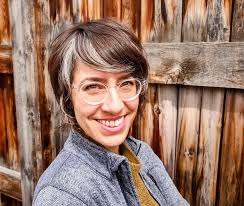 Stefanie Kirby's Instagram, Twitter & Facebook