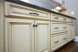 hardware for kitchen cabinets