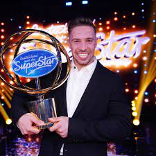 Ramon roselly sagte bei rtl nach der show: Dsds Ramon Roselly Siegte Mit Deutlichstem Voting Abstand Aller Zeiten Fernsehserien De
