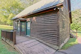 Our rustic cabins and luxury homes are located throughout the northeast georgia and western north carolina mountains. Cabin Rentals The Retreat At Hiawassee River