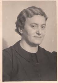 Reconstructing a Lost Holocaust Family