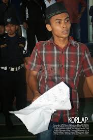 Untuk anda yang sedang mencari tahu tentang cerita dewasa disini ada artikel yang memuat cerita tersebut, namun sebelumnya karena beberapa cerita ini saya buat sendiri dan ambil dari situs yang lain semoga saja yang mempunyai artikel ini tidak marah, nah bagaimanakah ceritanya kita baca. Cerpen Kahwin Kontrak Mengandung Dengan Ceo