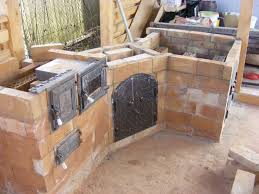 Vara este considerata cea mai potrivita perioada pentru distractie. Cuptor Paine Gratar De Gradina Plita Pe Lemne Afumatoare La Curte Arhivarul