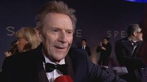 Interview med Bond-skurk Jesper Christensen til verdenspremiere på 'Spectre'