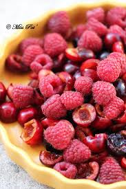 Clafoutis Rouge Desir Cerise Framboise La Cuisine Bio De Miss Pat Clafoutis Aux Cerises Alimentation Cuisine Bio