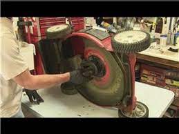 By the end of june i noticed the left front wheel wasn't turning as well as the right wheel when the drive was engaged. Lawn Mower Repair How To Replace The Drive Belt On A Rear Drive Lawn Mower Youtube