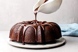 The Only Chocolate Glaze You Need For Your Baked Goods Recipe Chocolate Glaze Recipes Glaze For Cake Glazed Icing Recipe