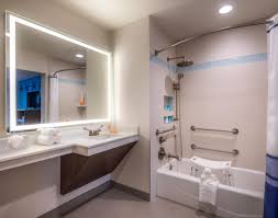 Maybe you would like to learn more about one of these? Ada Single King Tropicana Anaheim
