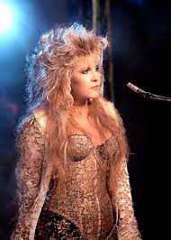 Stevie Nicks - Free pics, galleries & more at Babepedia