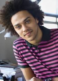 I found Jackson (Jesse) with more longer hair this time. : r/greysanatomy