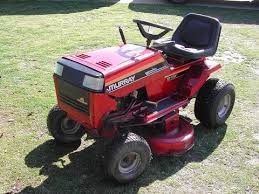 So let's fix the problem with your murray riding mower belt. 1990 Murray Lawn Tractor Update Youtube