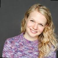 Sarah Griggs's Instagram, Twitter & Facebook