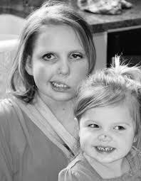 Donna Reuter's Instagram, Twitter & Facebook