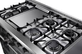 The large 10 x 16 cooking surface makes up to 8 eggs or pancakes at once and can be used for cooking veggies, eggs, pancakes, bacon, french toast, burgers and more. 12 Delicious Dishes To Try With A Gas Range With Griddle Thor Kitchen