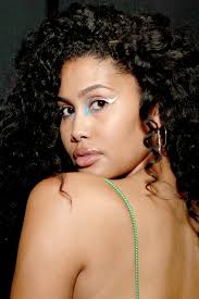 Jun 10, 2021 · leyna bloom is the first transgender woman of color to appear in the sports illustrated swimsuit edition. E1jnavpaskz1rm