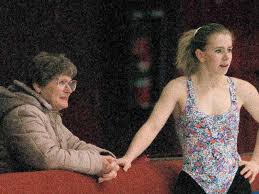 She is famous in the united states first and foremost as a figure skater that won the 1991 us championship and silver medal in the 1991 world. Tonya Harding S Mother Says Steak Knife Incident Never Happened Denies Former Olympic Skater S Abuse Allegations Abc News