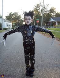 By sophie caraan / feb 7, 2021 Diy Edward Scissorhands Costume For Boys
