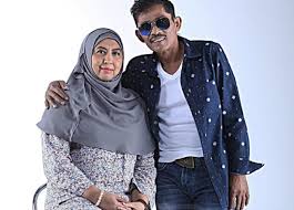 Pemilik nama a.m saleem abdul majeed itu meninggal di usia 57 tahun. Syafiq Pernah Tuduh Saleem Macam Macam Tak Baik Dan Malu Mengaku Bapa Dia Harus Mohon Maaf Dulu Isteri Saleem Infoje Org