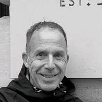 Sandra Bouck's Instagram, Twitter & Facebook