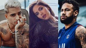 Luego de que maluma se involucró en una controversia con el futbolista brasileño neymar jr, el cantante hizo una transmisión en vivo para aclarar la situación. Maluma Reaparece Para Hablar De Neymar Tras El Asunto Natalia Barulich Preguntenle A El As Com
