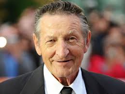 He was 82 and had battled parkinson's disease for nine years. Walter Gretzky Brantford Area Sports Hall Of Recognition