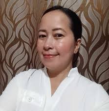 JUST IN: A 34-year-old female BPO worker with apparent COVID symptoms was  picked up by an ambulance tonight in Brgy. Capitol Site, Cebu City where  she was seen after going to a