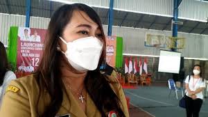 Namun ternyata saat ditemui usai pemakaman sang vokalis, kabar itu langsung diluruskan oleh putra, selaku manajer steven & coconut treez. Pantau Vaksinasi Anak Di Bolmong Kartika Devi Thanos Janji All Out Tentang Pemberdayaan Perempuan Tribun Manado