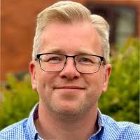 Adam Snelson's Instagram, Twitter & Facebook