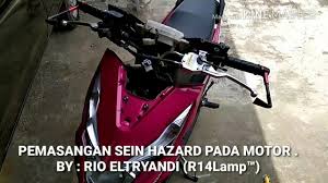 Letak flasher honda beat karbu. Cara Membuat Lampu Hazard Pada Motor Beat Lampukita