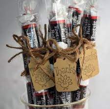 Thanksgiving Party Favors Easy Diy Thanksgiving Party Favor Ideas For Kids For Adults Best Thanksgiving Party Favors Thanksgiving Favors Fall Party Favors