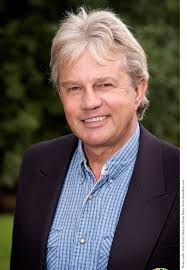 Doc Oho Reviews...: City of Spires written by Simon Bovey and directed by  Nicholas Briggs