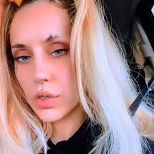 TrippieNixDesign✌🏼☮️ (@trippieddnix)