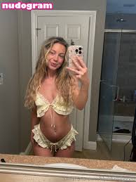 bluebxbyyyvip  princessblue29 Гола изтичане OnlyFans снимка 3 - Nudogram  v2.1