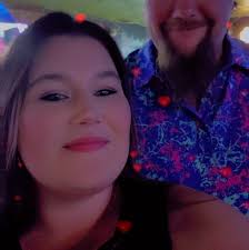 How to best support and take pictures of my son at the Lakeland Christmas  parade?