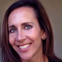 Lisa Mikula's Instagram, Twitter & Facebook