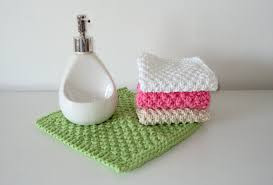 Knit with the easy to remember seed stitch this scarf works up in only one skein. Seed Stitch Dishcloth Free Knitting Pattern Ohlalana Oh La Lana Knitting Blog