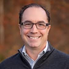 Shawn Chesney's Instagram, Twitter & Facebook